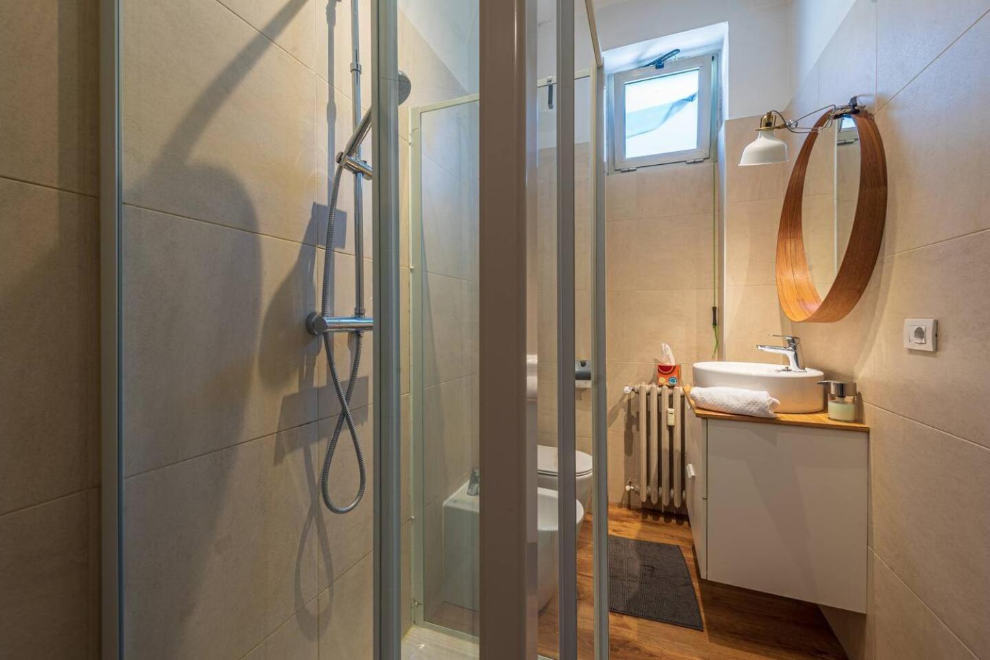 Otr Apartment, Alba Exteriör bild